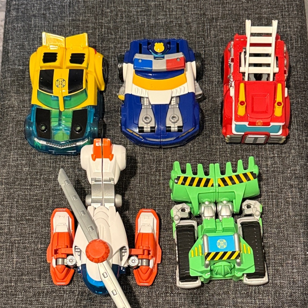 Transformers Rescue Bots set of five easy transform for ages 3+